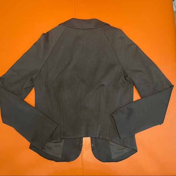 Elizabeth and James Blazer Size 10 - Picture 4 of 9